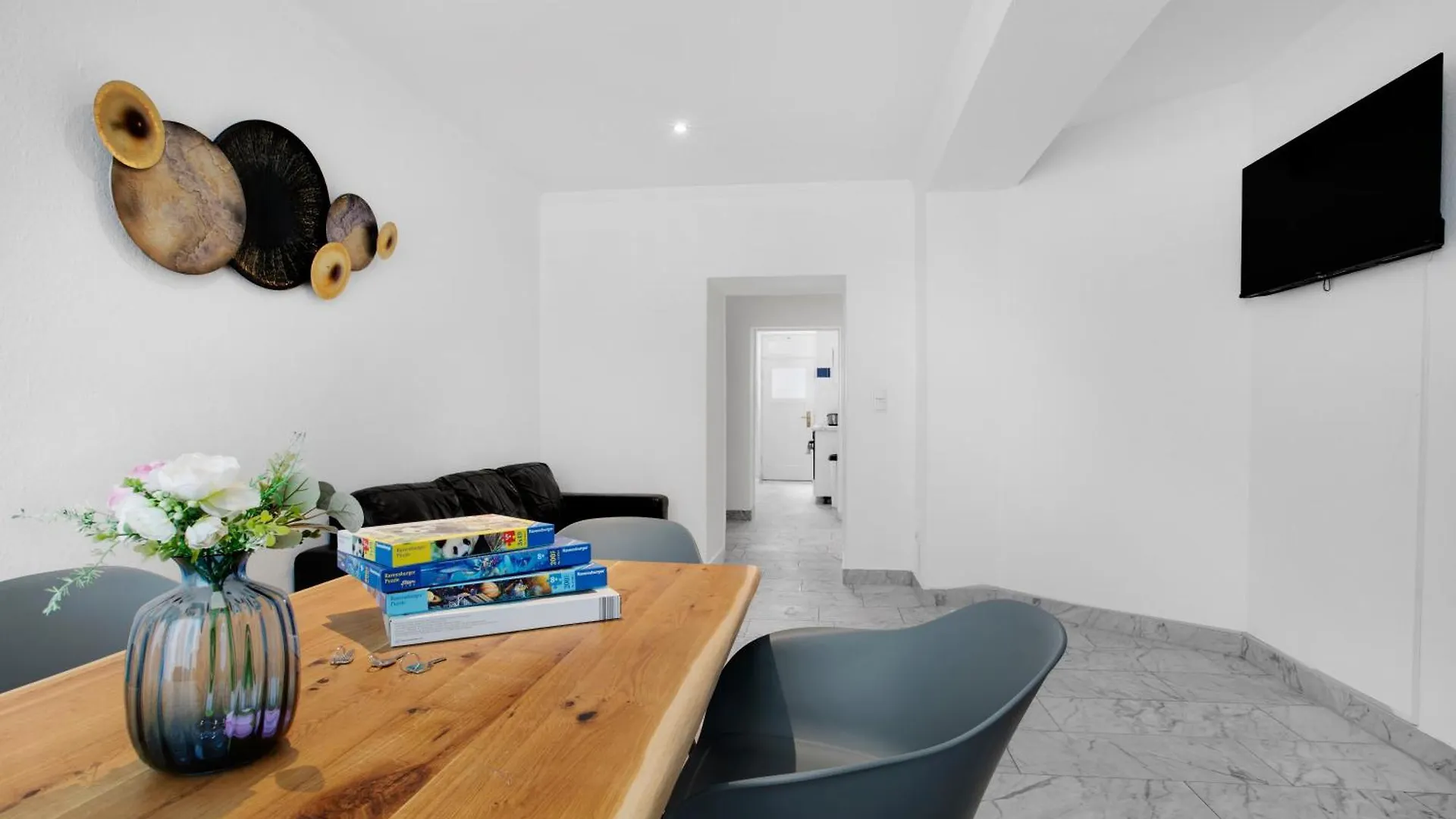 Central 3 Bedroom Apartment In Kreuzberg Berlin Germany